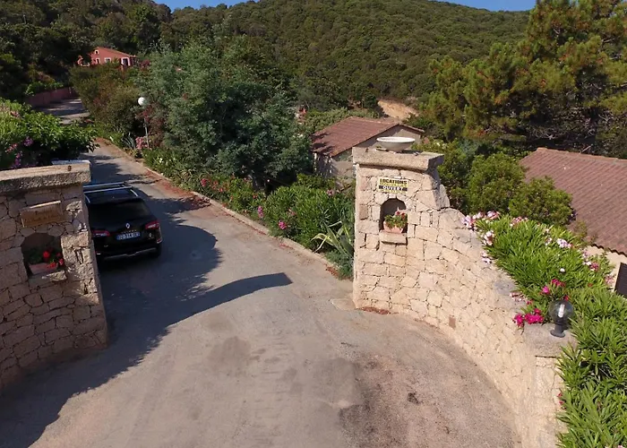 Résidence De Tourisme Les Hauts De L'Avena