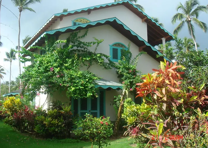 Luxury hotel only: Hotel Playa Colibri