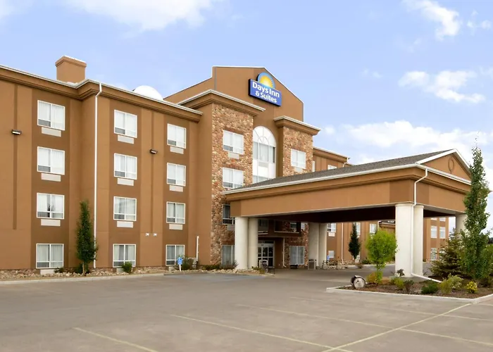 Days Inn & Suites By Wyndham Strathmore