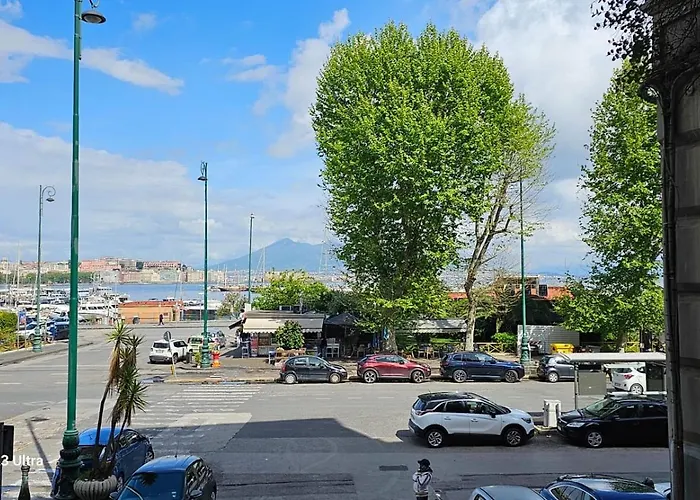 Hotel sulla spiaggia: Napoli Lungomare Caracciolo Mon Amour