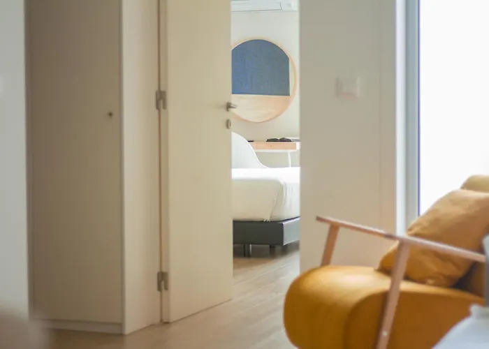 Room Select Porto Suites