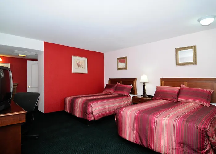 Dog friendly hotels Motel 6 Harrisburg Pa Near Pa Expo Center