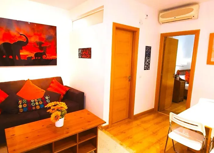 Hotel cerca del colegio: Gran Via Alaia Seasonal Living