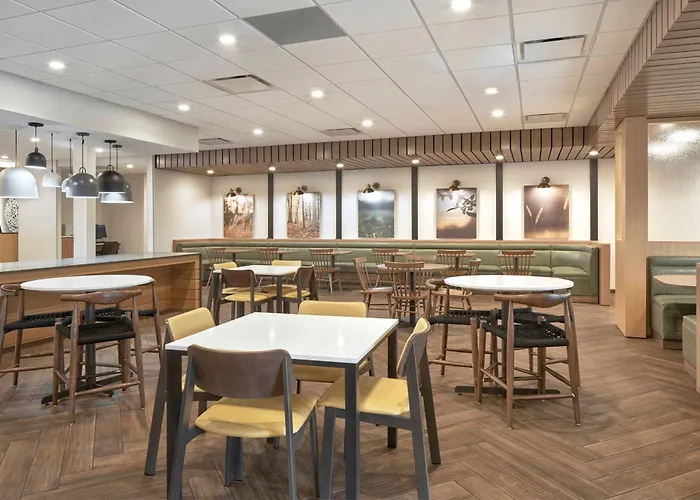 Fairfield Inn & Suites By Marriott