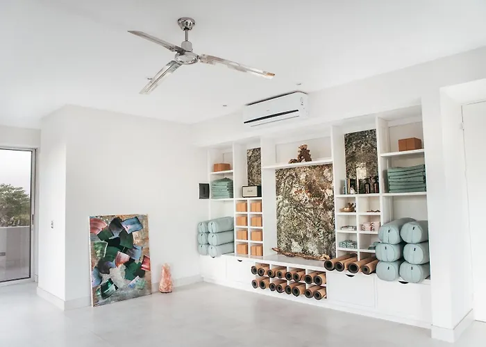 Hotel with view: Mother Earth Luxury Boutique Hotel, Restaurant & Spa (Adults Only)