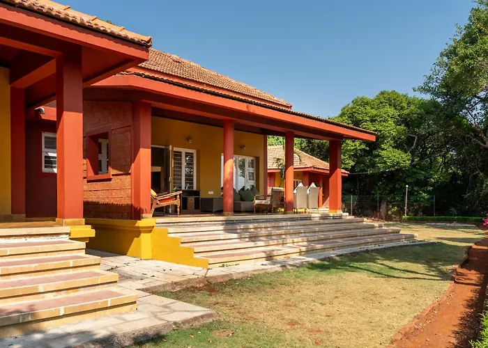 Saffronstays Garnet House