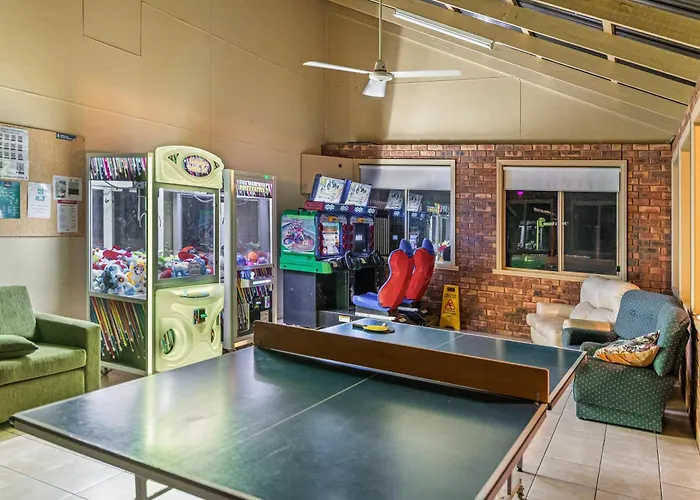 Pet Friendly hotel: Big4 Tasman Holiday Parks - Warrnambool