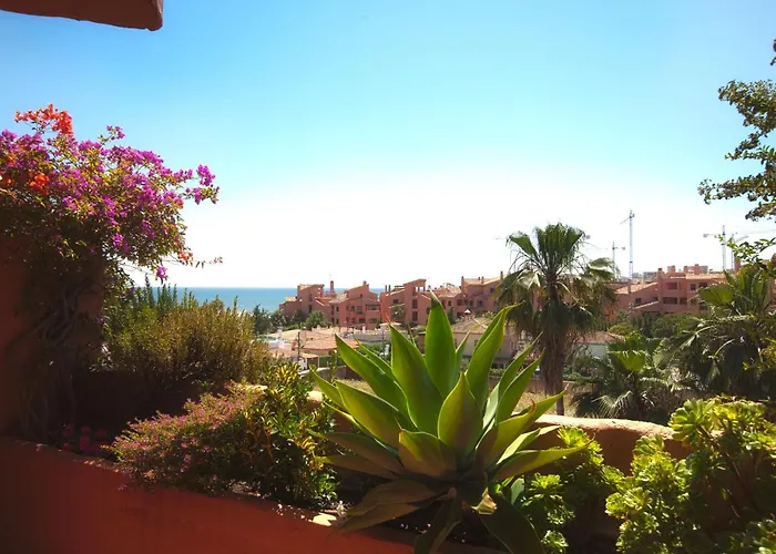 Bahia Beach s Estepona