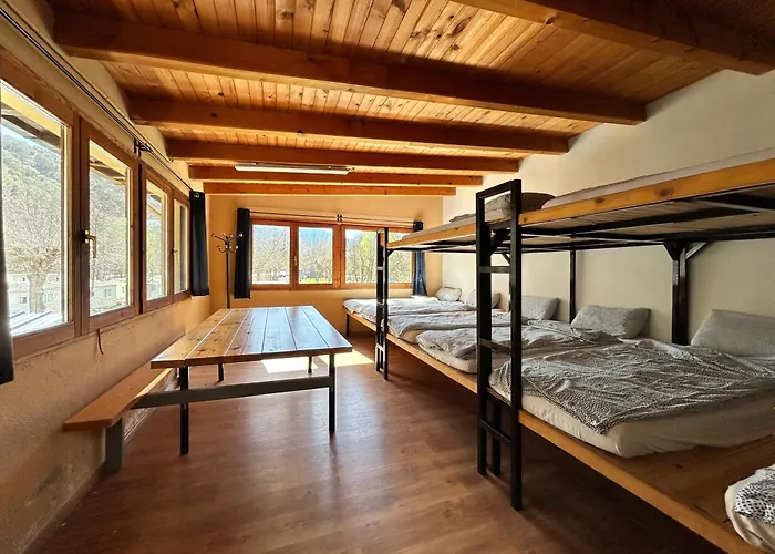 Hotel cerca del colegio: Camping Noguera Pallaresa