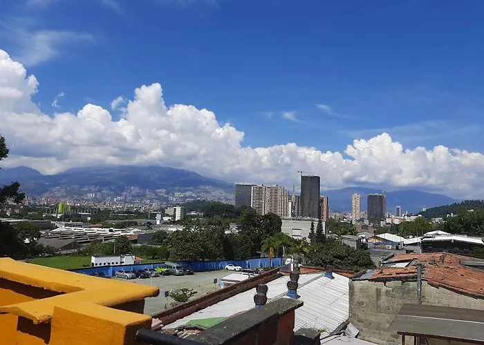  Poblado