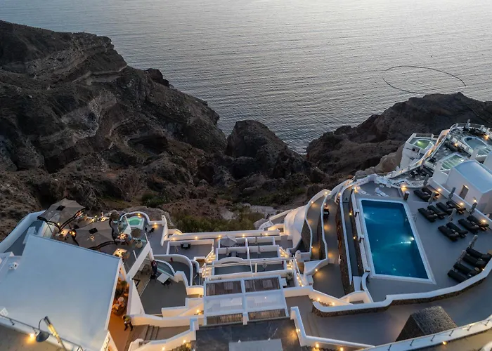 Petit Palace Suites (Adults Only)
