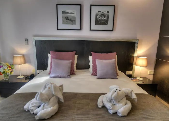 Hotel: St. Julian'S Bay Hotel