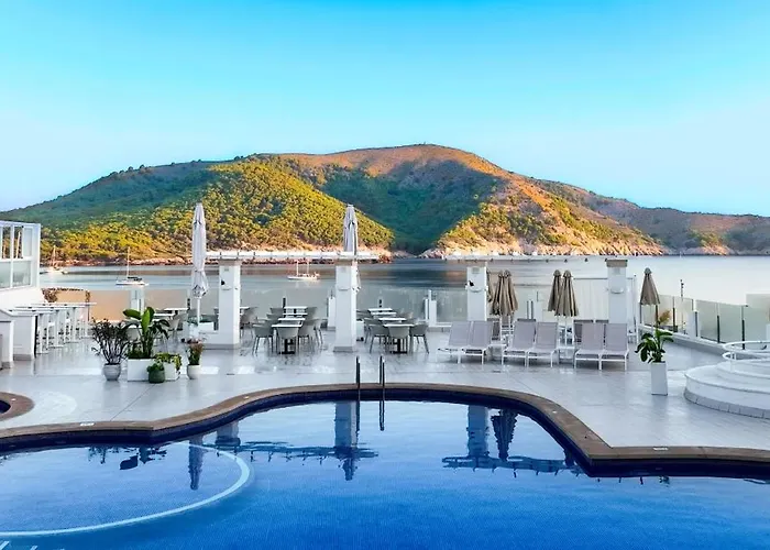 Hotel Jacuzzi: Parque Nereida Suites Hotel