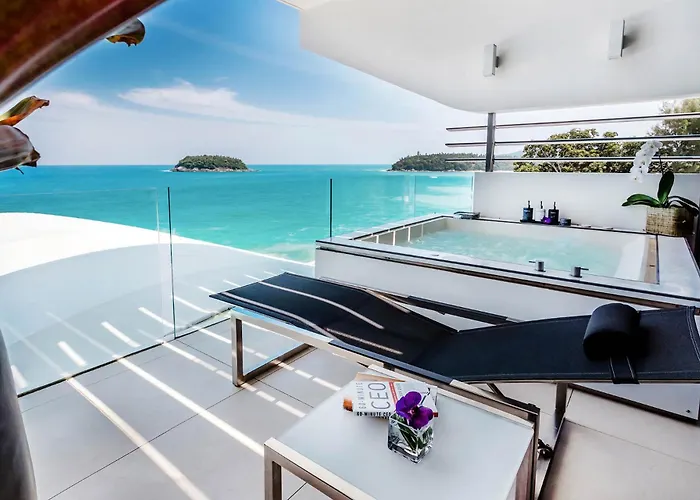 Kata Rocks Hotel
