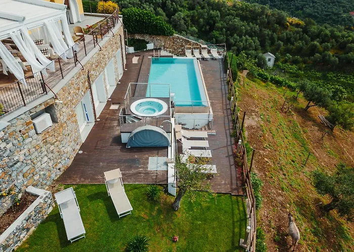 La villa: Agriturismo Costa di Faraggiana