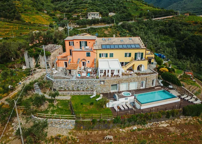 Costa Di Faraggiana