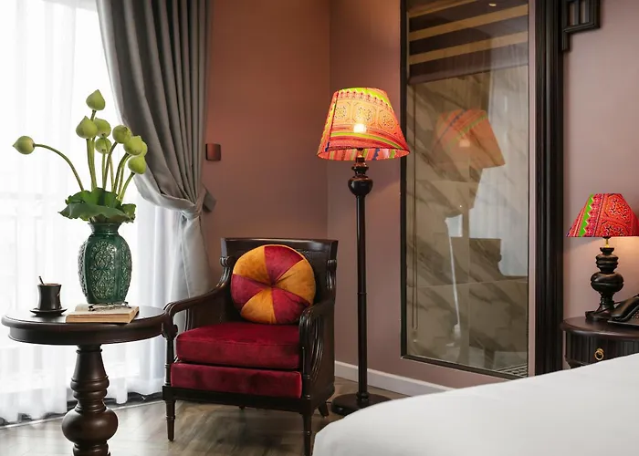 Acoustic Hotel & Spa