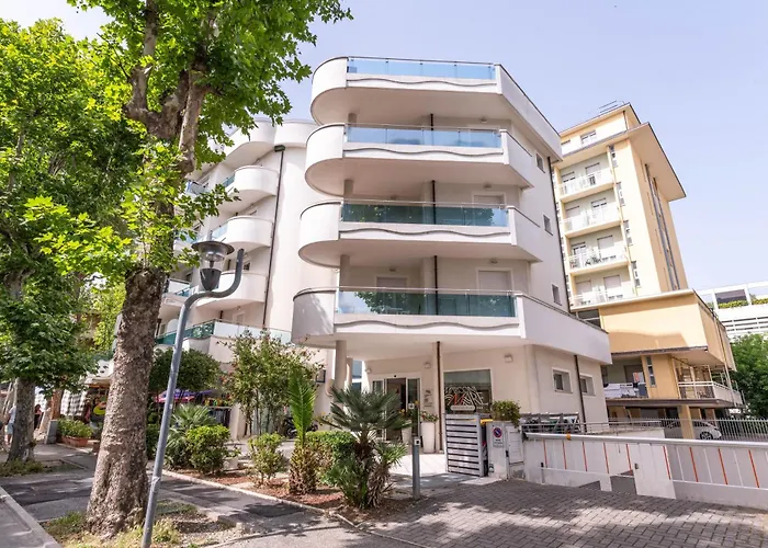 Albergo centrale: Residence Marconi Mare