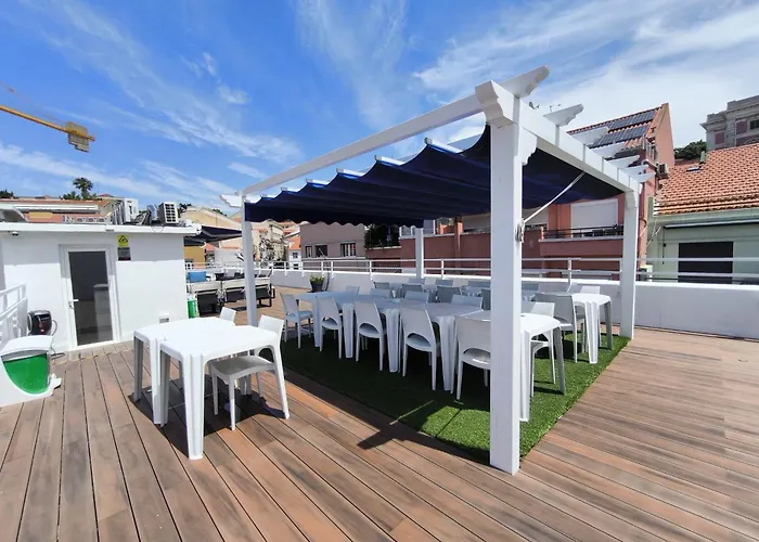 Alojamento com o café da manhã Apenas: Lisbon Terrace Suites Special For Groups Up To 19 Guests