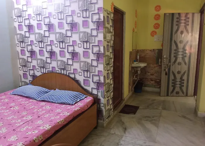 Amar Priya Guest House