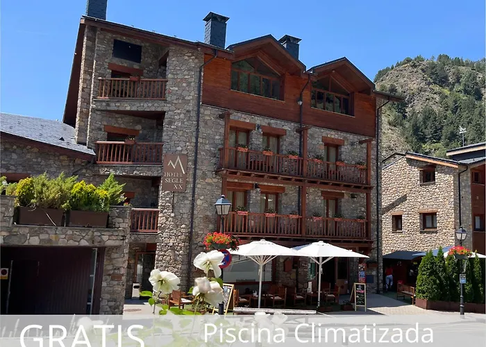 Hotel de 3 estrellas: Wuau! Hotel Segle XX