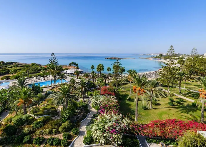 Resort: Nissi Beach Resort