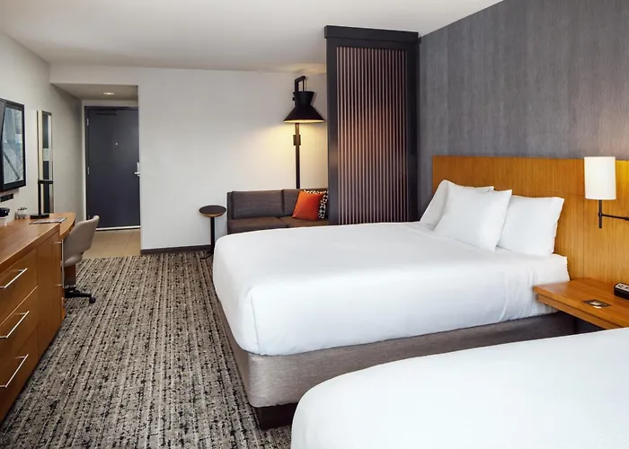 Hyatt Place Nashville Downtown