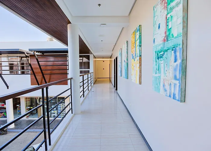 Holiday Suites Puerto Princesa