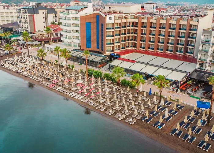 Dog friendly hotels Point Beach