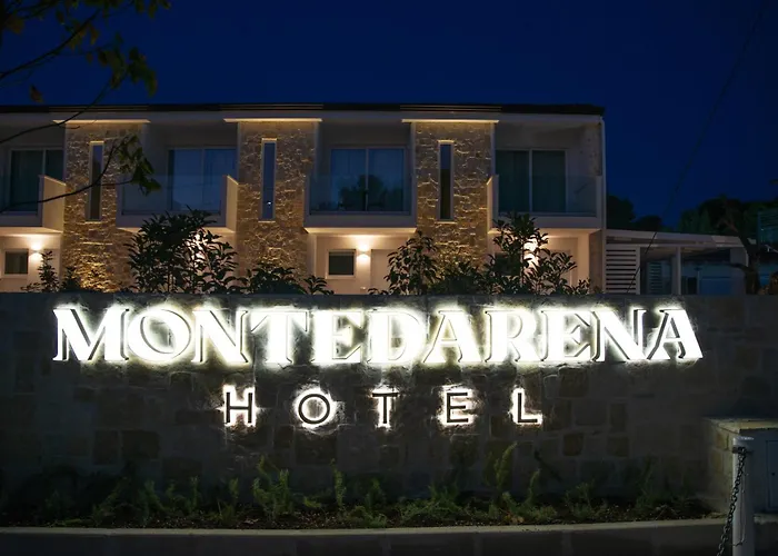 Montedarena Hotel Pulsano