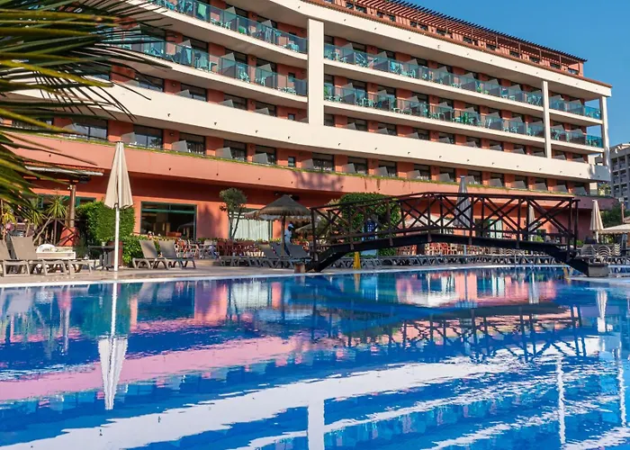 Ohtels Vil-La Romana
