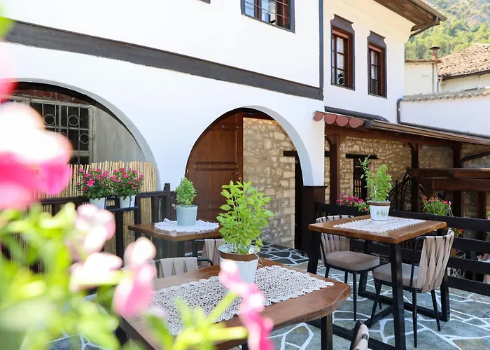 Albergo centrale: Ador Boutique Hotel