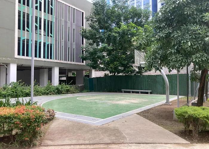 Hotel with pool: Casa Florentine, Avida Towers Riala Tower 4, It Park