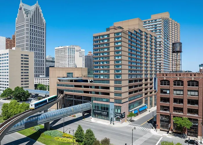 3 star hotel: Courtyard By Marriott Detroit Downtown