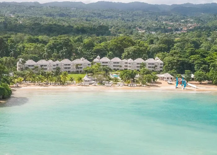 Couples Sans Souci (Adults Only)
