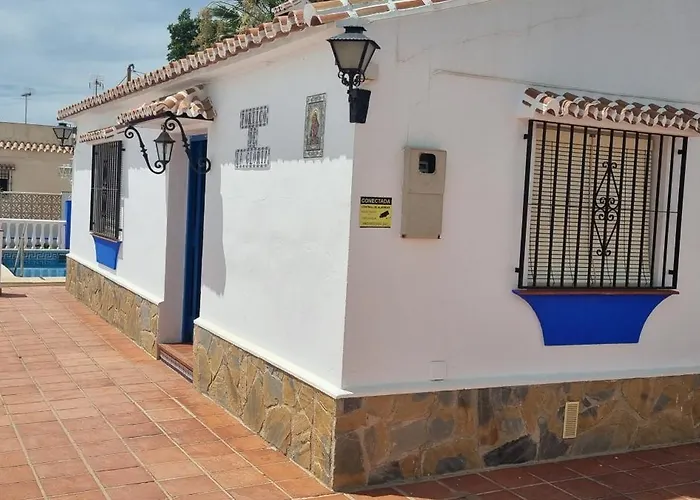 Hotel que admite mascotas: Casa Rural Los Llanos, piscina y barbacoa