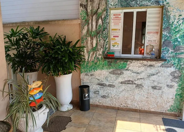  Pousada Parque Suites - Estacionamento e Piscina na Enseada