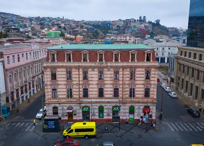 Hotel Reina Victoria