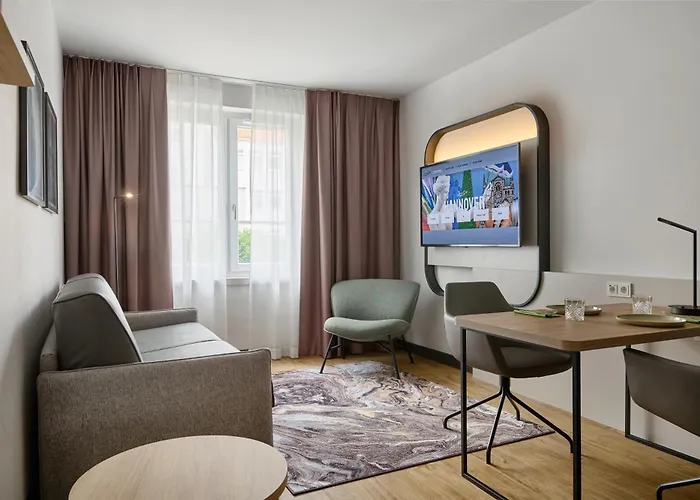Central hotel: June Six Hotel Hannover City