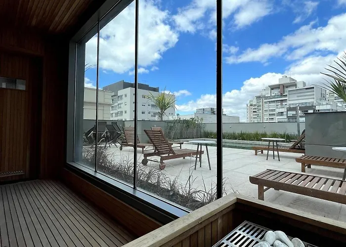 Hotel com piscina: Belint Bela Cintra: A 5 Minutos da Paulista com Piscina no Rooftop