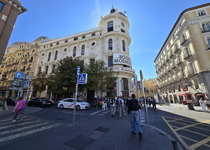 B&B: Ch Cruz Madrid