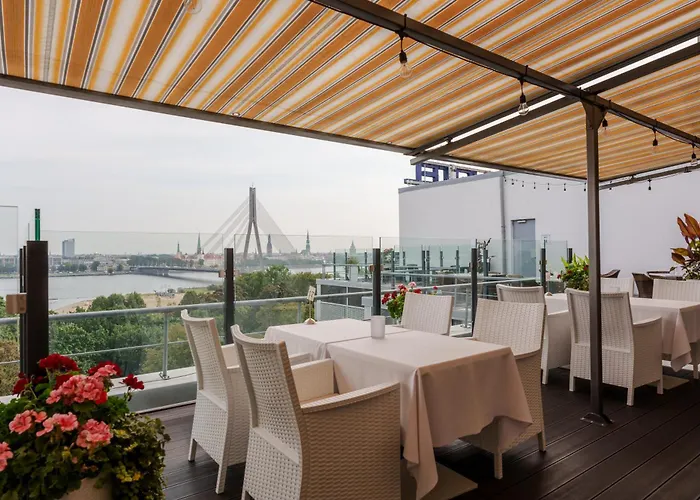 Riga Islande Hotel With Free Parking