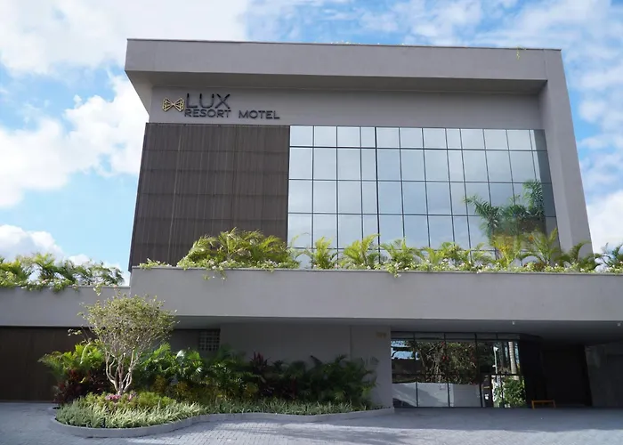 Lux Resort