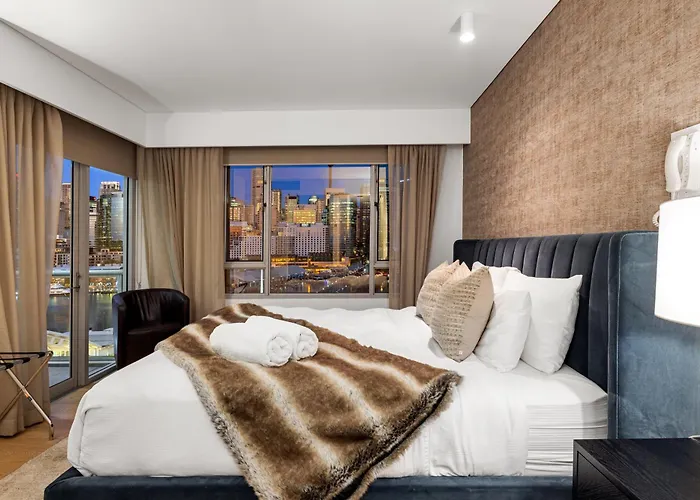 3 Bedroom Darling Harbour