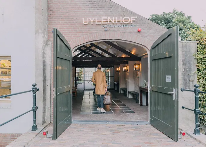 Uylenhof