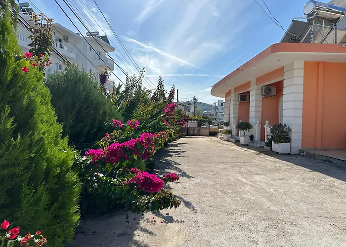 Ville Nicolaos Ksamil