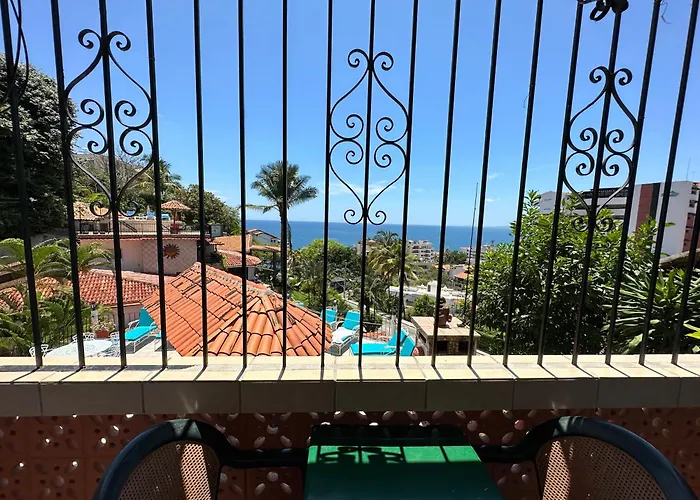 Hotel with view: Casa Anita