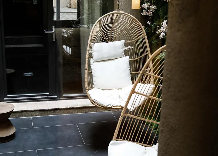 La Comuna by Bon Dia Residences Gerona