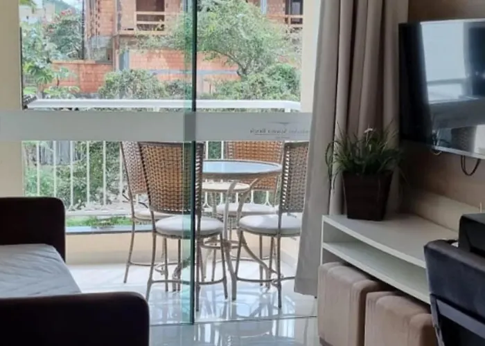 Pousada com piscina: Bombinhas Summer Beach
