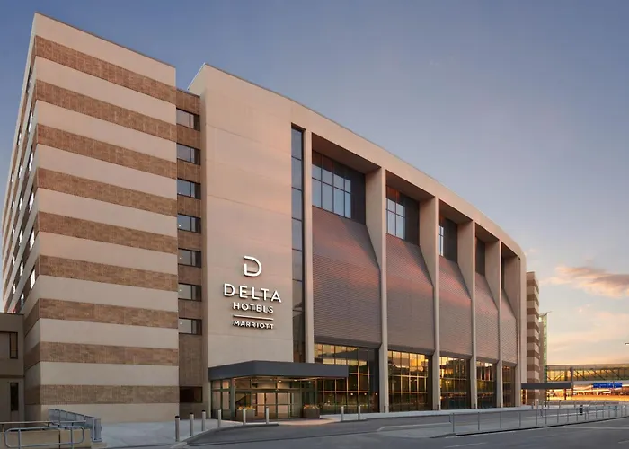4 star hotel: Delta Hotels Calgary Airport In-Terminal